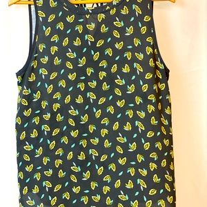LOFT SLEEVELESS BLOUSE COOL DESIGN